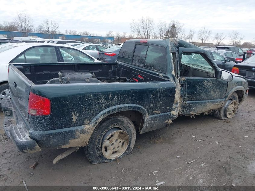 2003 Chevrolet S-10 Ls VIN: 1GCDT19XX38220220 Lot: 39006643