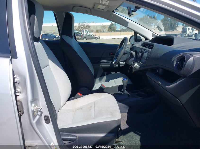 2016 Toyota Prius C One VIN: JTDKDTB38G1120106 Lot: 39006787