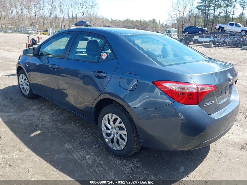 VIN 2T1BURHE5KC221068 2019 TOYOTA COROLLA LE