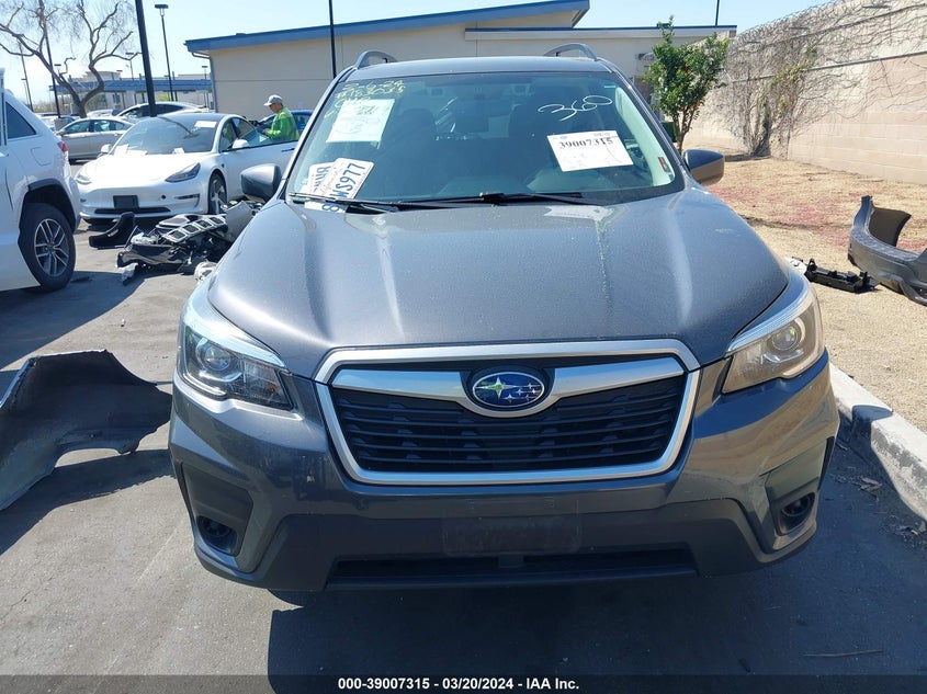 VIN JF2SKAGC7LH577219 2020 SUBARU FORESTER PREMIUM