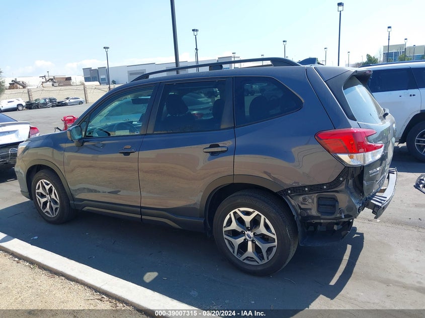 VIN JF2SKAGC7LH577219 2020 SUBARU FORESTER PREMIUM