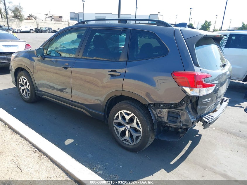 VIN JF2SKAGC7LH577219 2020 SUBARU FORESTER PREMIUM