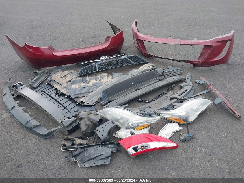 2015 TOYOTA CAMRY LE/XLE/SE/XSE - 4T1BF1FK3FU982481