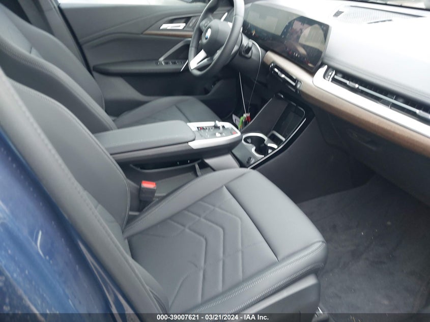 2024 BMW X1 xDrive28I VIN: WBX73EF02R5Y31710 Lot: 39007621