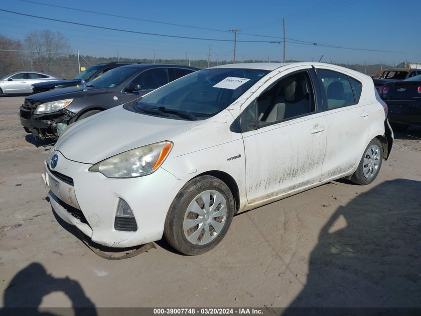 2013 Toyota Prius C One VIN: JTDKDTB34D1540182 Lot: 39007748