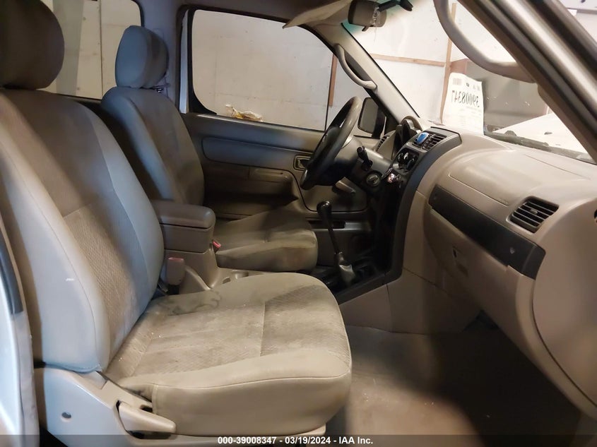 2004 Nissan Xterra Xe I4 VIN: 5N1DD28T04C671877 Lot: 39008347