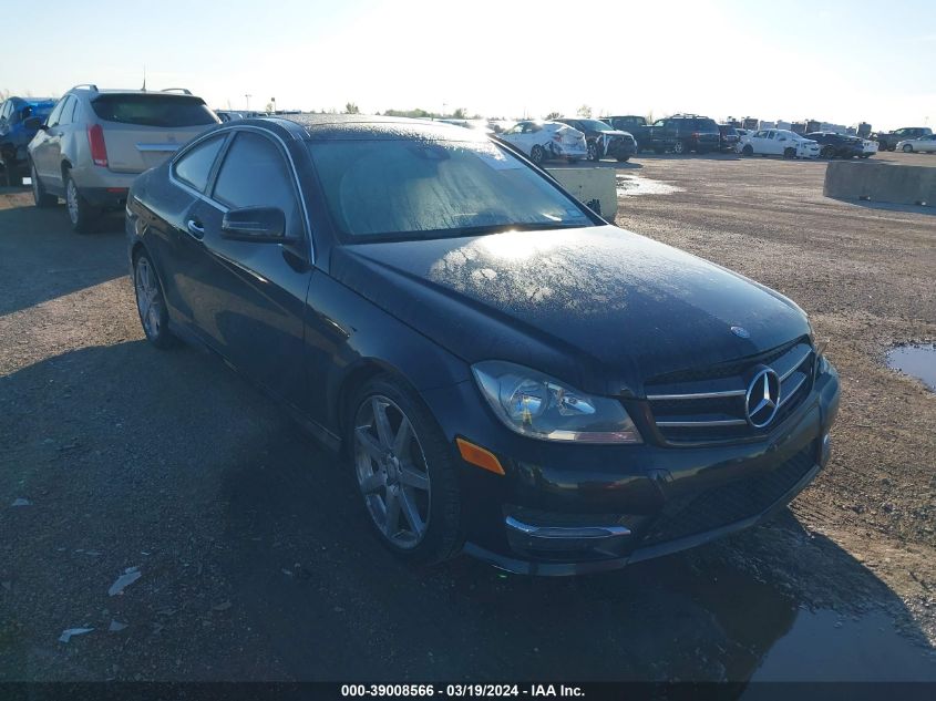 2014 Mercedes-Benz C 350 Sport VIN: WDDGJ5HBXEG175889 Lot: 39008566