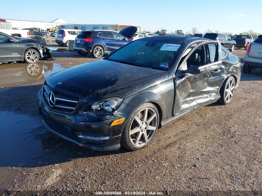 2014 Mercedes-Benz C 350 Sport VIN: WDDGJ5HBXEG175889 Lot: 39008566