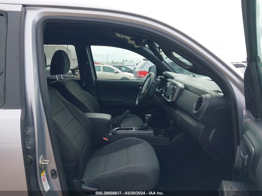 2018 TOYOTA TACOMA DBL CAB/SR/TRDSPT/OR/PRO - 3TMCZ5AN6JM173305