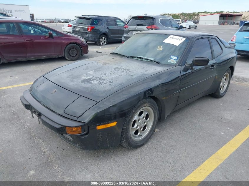 1986 Porsche 944 VIN: WP0AA0947GN458221 Lot: 39009225