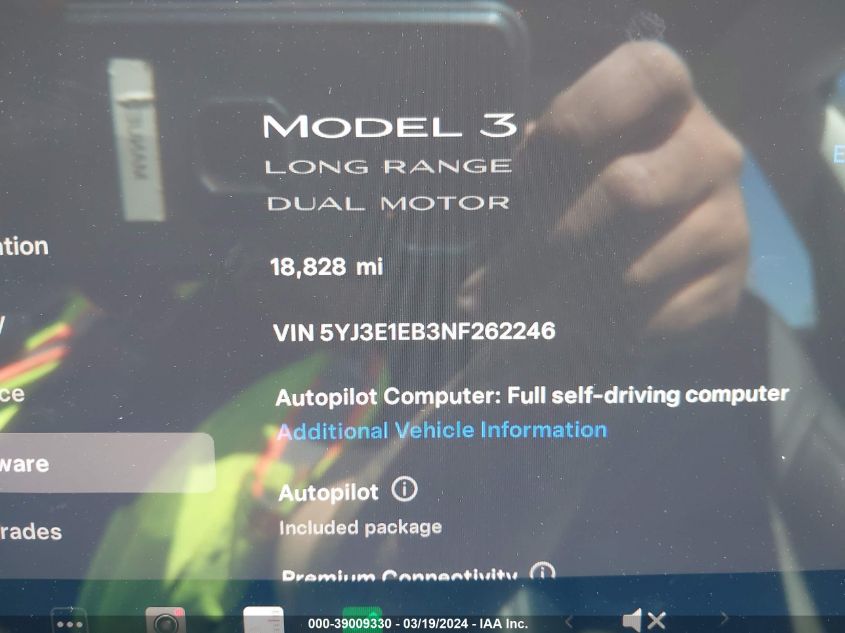 2022 Tesla Model 3 Long Range Dual Motor All-Wheel Drive VIN: 5YJ3E1EB3NF262246 Lot: 39009330