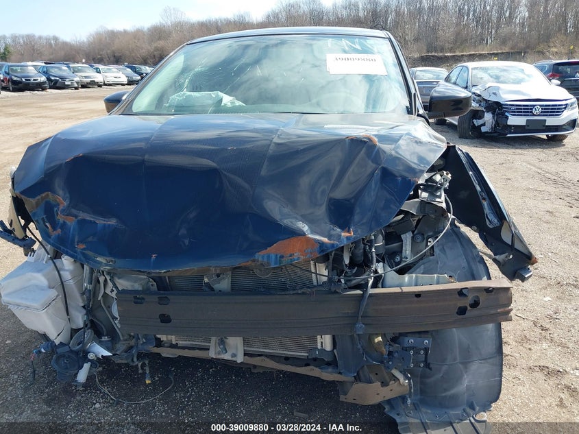 2018 NISSAN SENTRA VIN: 3N1AB7AP8JY272244