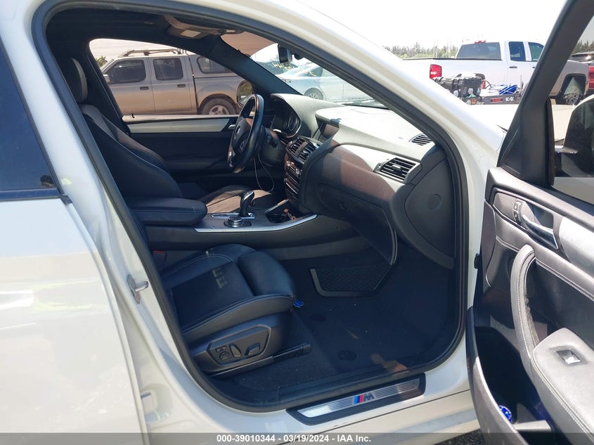 2016 BMW X4 xDrive28I VIN: 5UXXW3C54G0R20681 Lot: 39010344