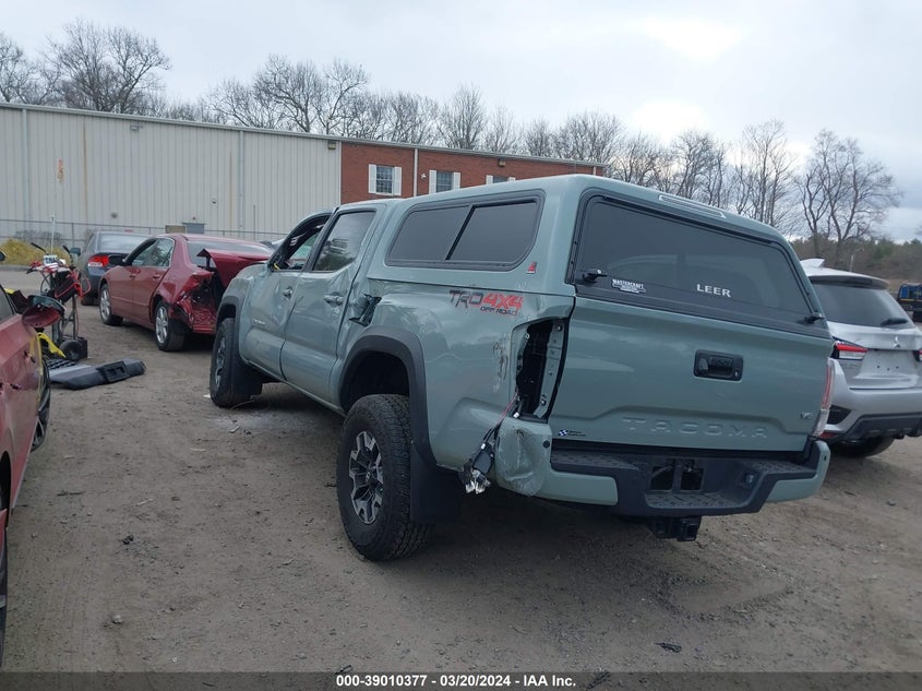 2022 TOYOTA TACOMA DOUBLE CAB/SR/SR5/TRD SPO - 3TYCZ5AN1NT104306