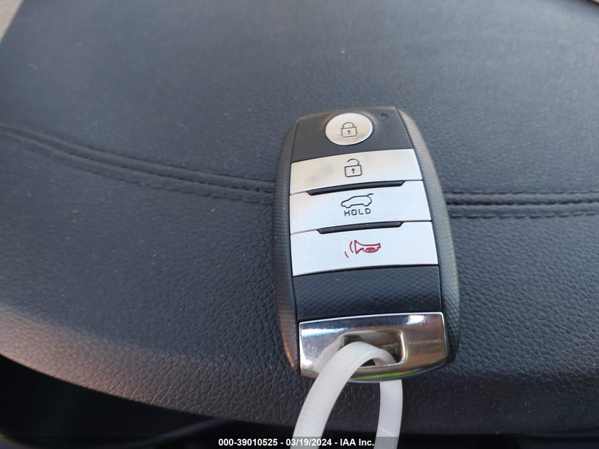 2017 KIA SPORTAGE EX - KNDPNCAC6H7175155