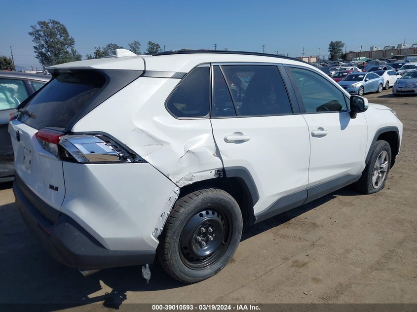VIN JTMW1RFV5KD030167 2019 TOYOTA RAV4 XLE
