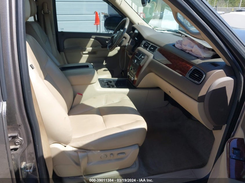 2013 CHEVROLET TAHOE LT - 1GNSCBE0XDR338762