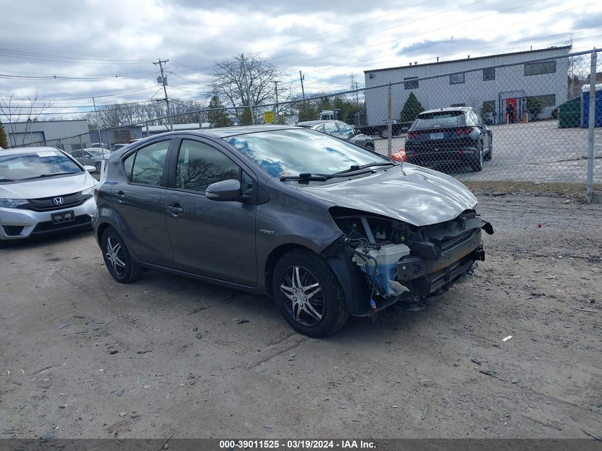 2012 Toyota Prius C Three VIN: JTDKDTB31C1004062 Lot: 39011525