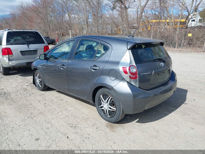 2012 Toyota Prius C Three VIN: JTDKDTB31C1004062 Lot: 39011525