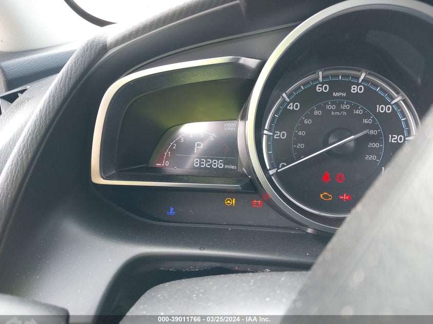 2019 TOYOTA YARIS XLE - 3MYDLBYV7KY504561