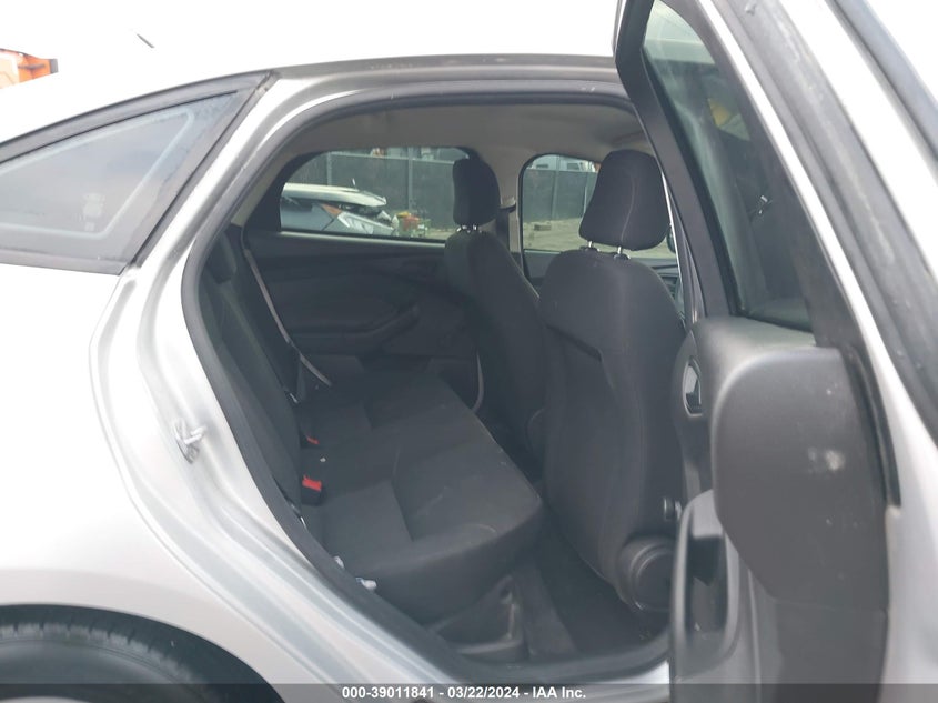 VIN 1FADP3E22HL341764 2017 FORD FOCUS S