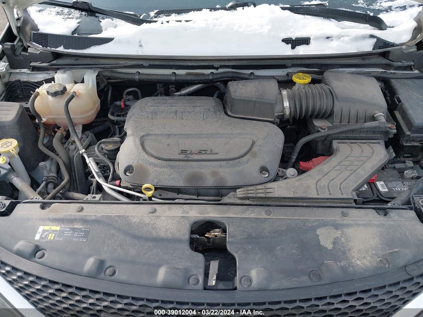 VIN 2C4RC1DG3LR157009 2020 CHRYSLER VOYAGER LXI