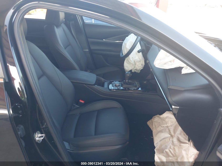 VIN 3MVDMBBM1RM626523 2024 MAZDA CX-30 SELECT