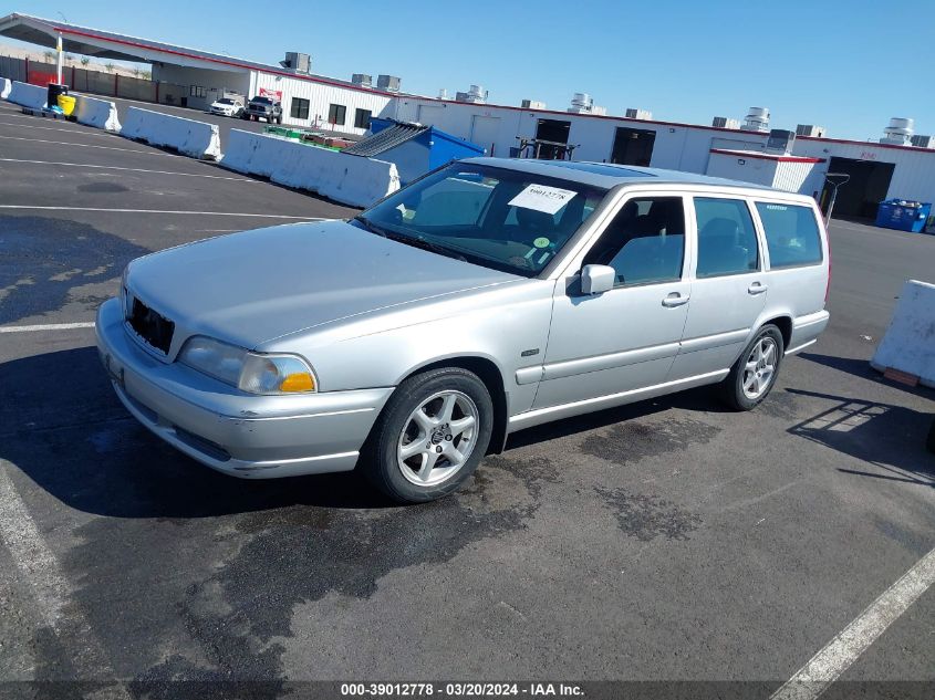 1998 Volvo V70 Glt VIN: YV1LW567XW2446872 Lot: 39012778