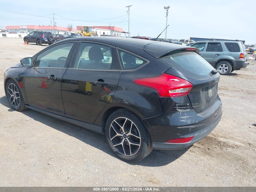 VIN 1FADP3M24HL214869 2017 FORD FOCUS SEL