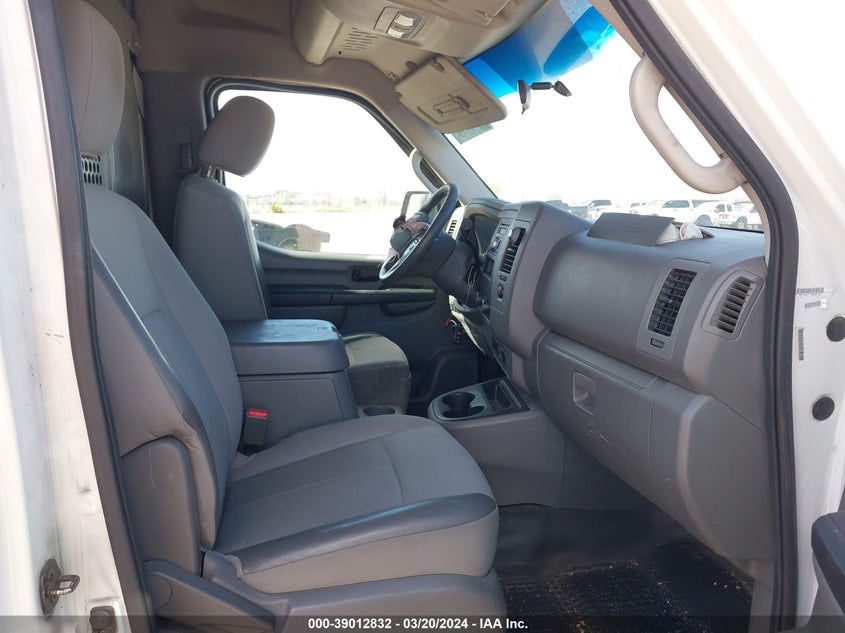 2012 Nissan Nv 2500 Nv2500 Hd Sv V8 VIN: 1N6AF0LY7CN106003 Lot: 39012832