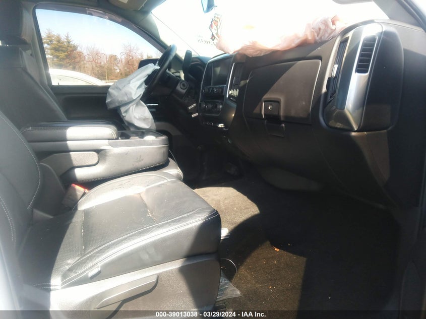 2016 CHEVROLET SILVERADO 1500 2LT - 3GCUKREC8GG291131