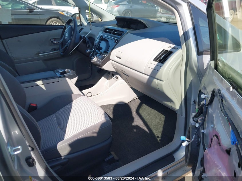 2016 Toyota Prius V Three VIN: JTDZN3EU4GJ045128 Lot: 39013583