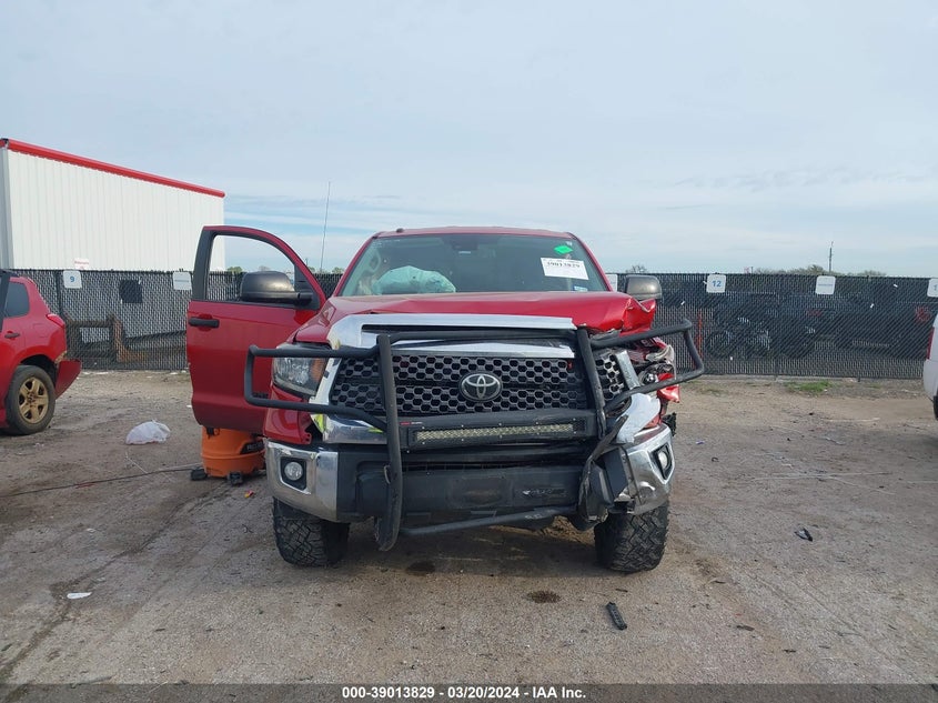 2019 TOYOTA TUNDRA DOUBLE CAB SR/SR5 - 5TFUW5F10KX841405