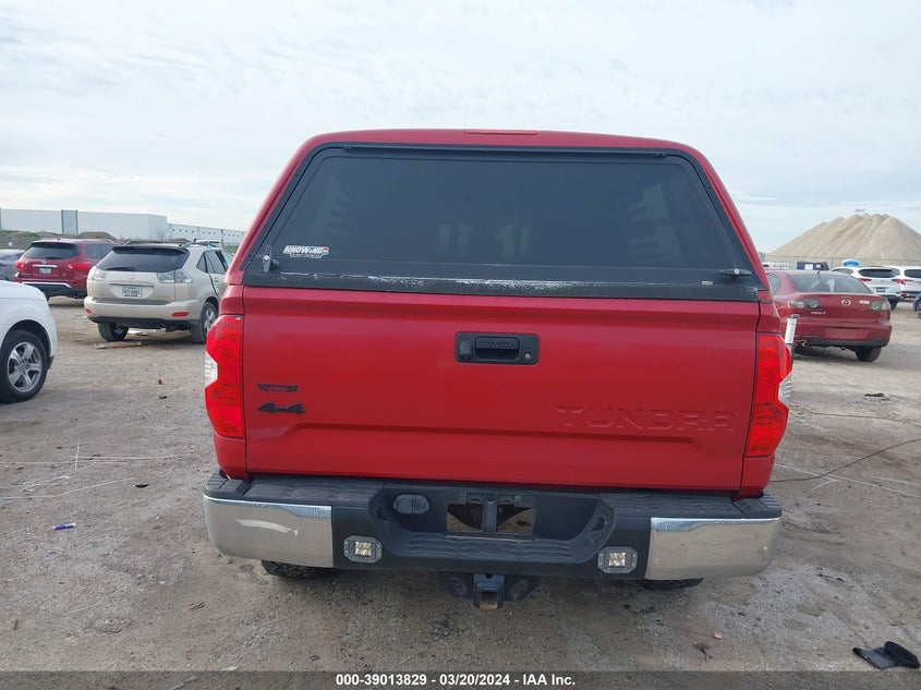 2019 TOYOTA TUNDRA DOUBLE CAB SR/SR5 - 5TFUW5F10KX841405
