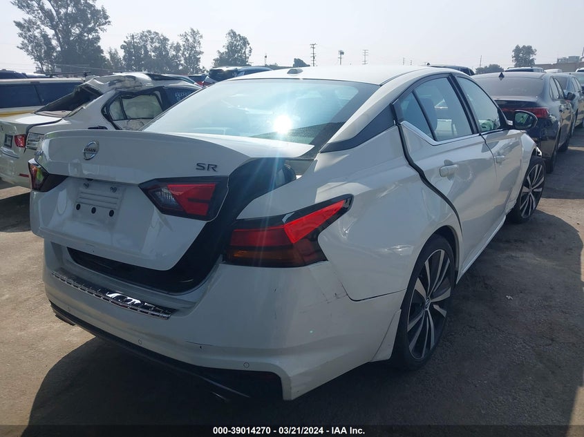 VIN 1N4BL4CVXMN338423 2021 NISSAN ALTIMA SR
