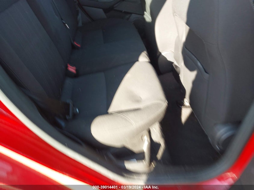 VIN 1FADP3K28HL232472 2017 FORD FOCUS SE