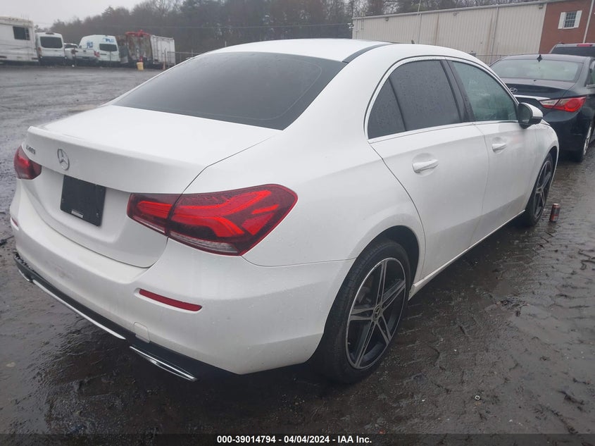 2019 Mercedes-Benz A 220 VIN: WDD3G4EB8KW026023 Lot: 39014794