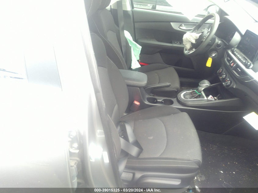 2023 KIA FORTE LX/LXS - 3KPF24AD7PE603185