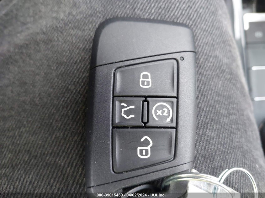 VIN 3VV2B7AX9NM079648 2022 VOLKSWAGEN TIGUAN 2.0T SE