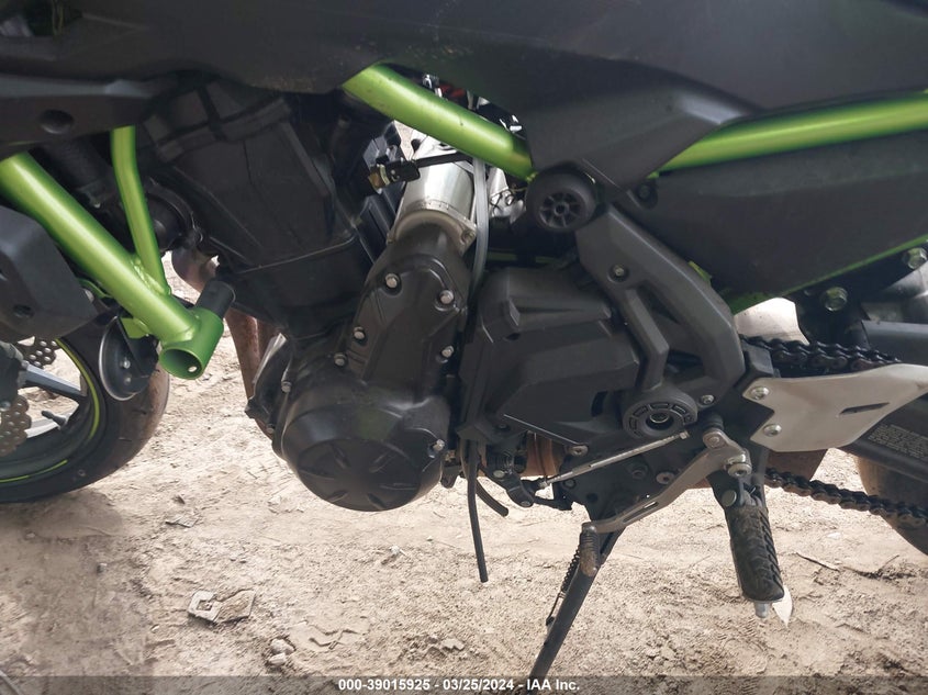 2022 KAWASAKI ER650 649 CC(VIN: ML5EREL12NDA51154