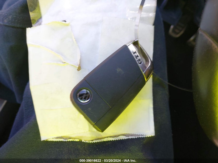 2017 VOLKSWAGEN GOLF GTI AUTOBAHN 4-DOOR/S 4-DOOR/SE 4-DOOR/SPORT 4-DOOR - 3VW547AU7HM066541