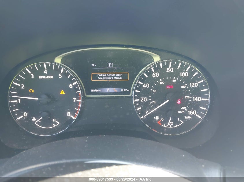 VIN 5N1DR2MN2HC639642 2017 NISSAN PATHFINDER PLATINUM