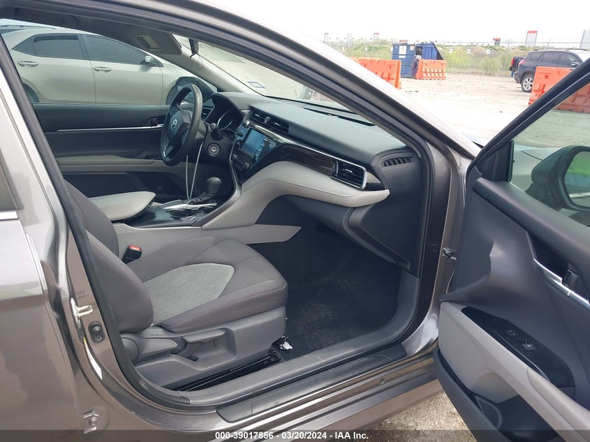 2019 TOYOTA CAMRY L/LE/XLE/SE/XSE - 4T1B11HK8KU231396