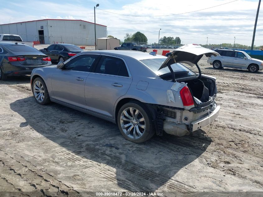 2016 Chrysler 300 Limited VIN: 2C3CCAAG3GH343840 Lot: 39018472