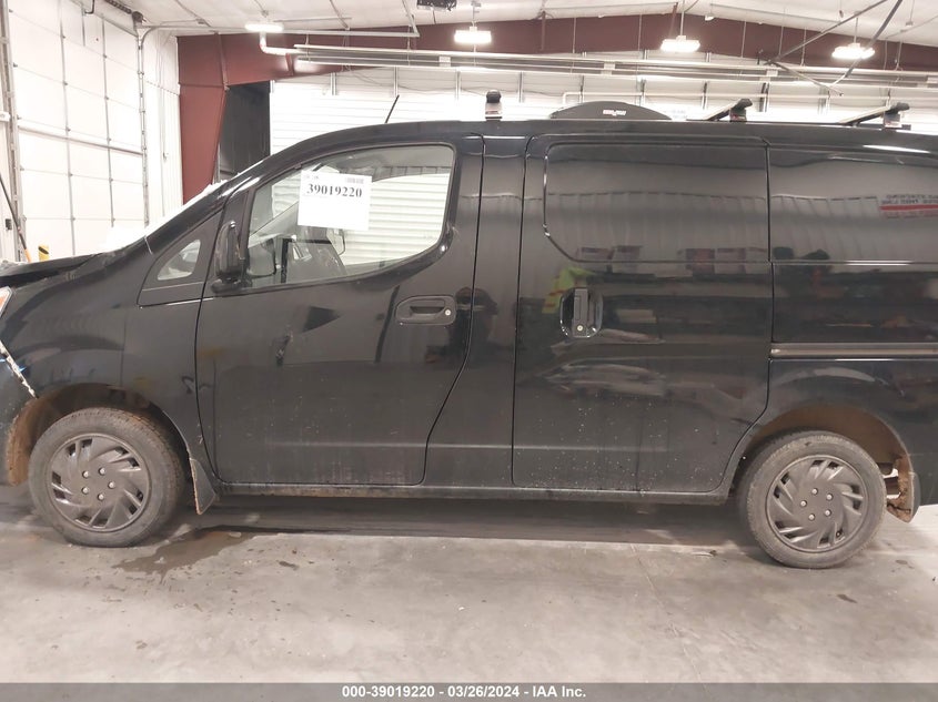 2016 NISSAN NV200 2.5S/2.5SV - 3N6CM0KN1GK693932