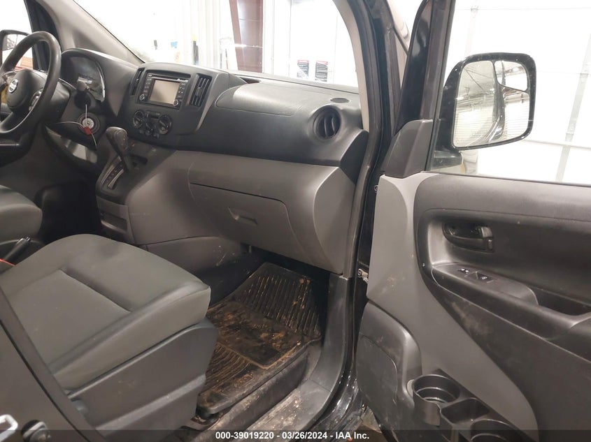 2016 NISSAN NV200 2.5S/2.5SV - 3N6CM0KN1GK693932