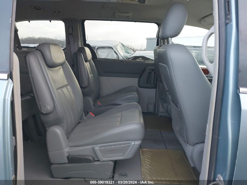 2A8HR54139R563807 2009 Chrysler Town & Country Touring