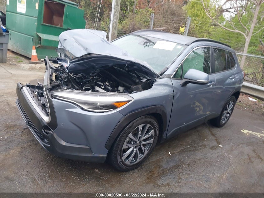 2022 Toyota Corolla Cross Xle VIN: 7MUEAAAGXNV014860 Lot: 39020596