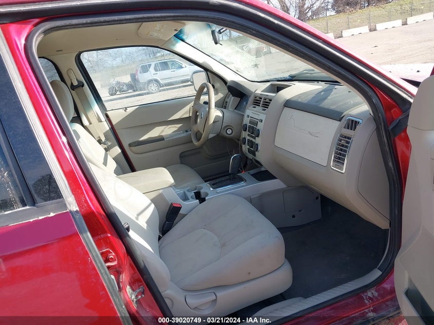 2008 Mercury Mariner I4 VIN: 4M2CU81Z38KJ23069 Lot: 39020749