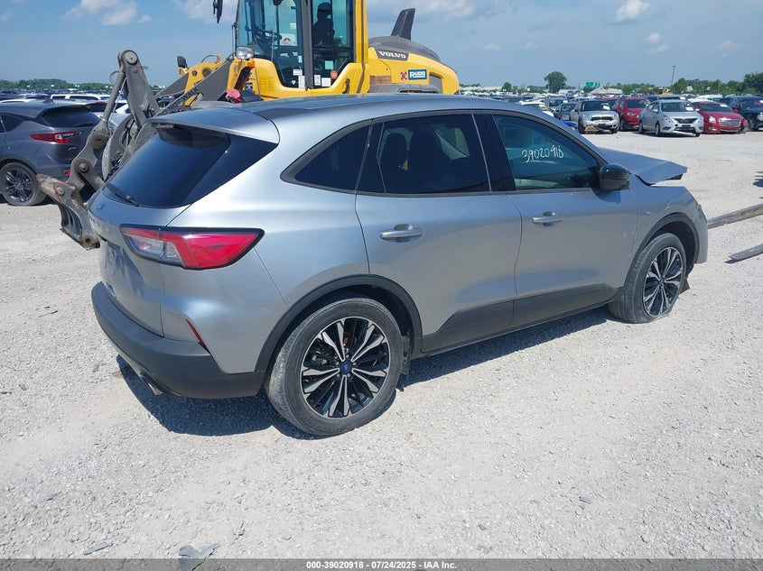 1FMCU0G69NUB43133 Ford Escape Se 2022